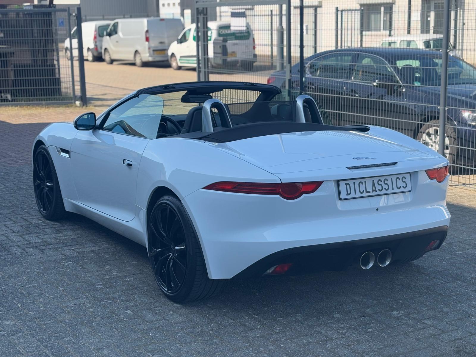 Jaguar F-Type Convertible - Afbeelding 17