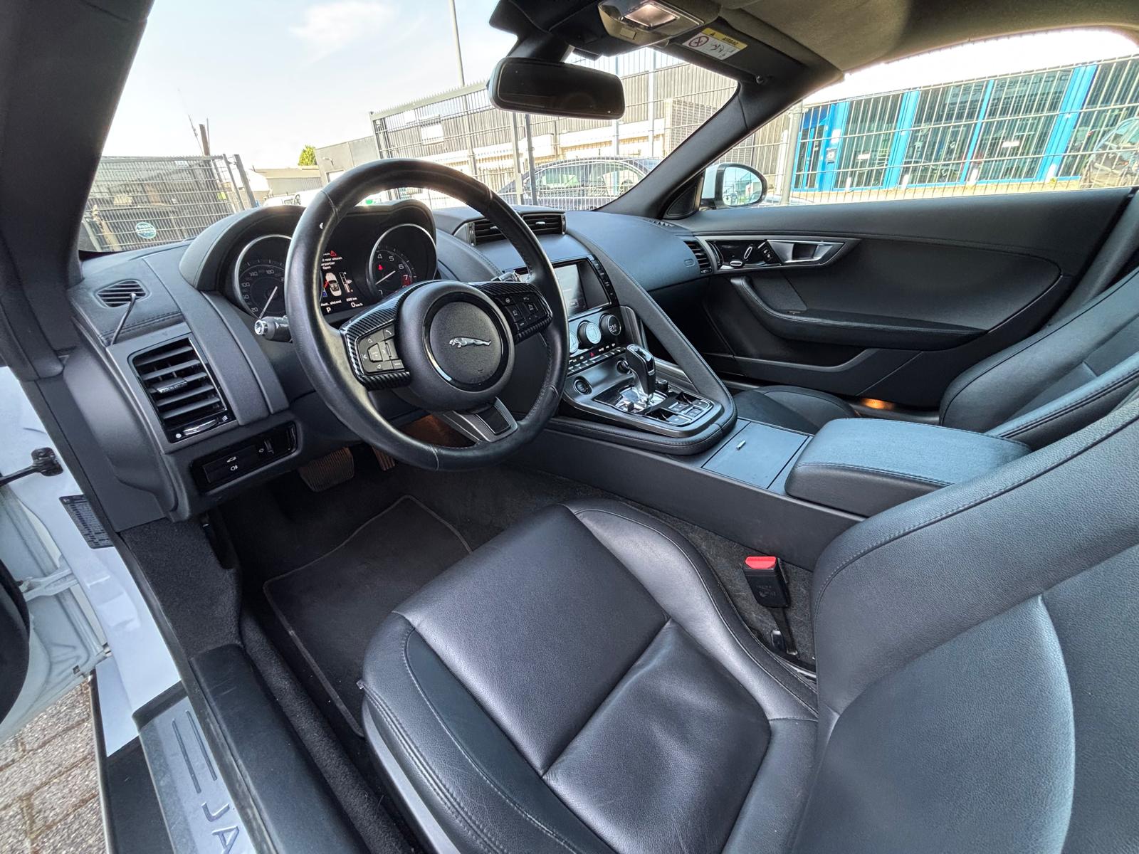 Jaguar F-Type Convertible - Afbeelding 27