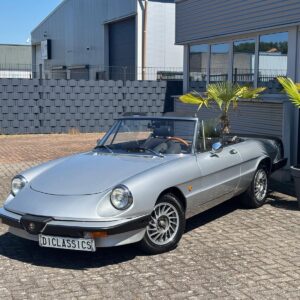Alfa Romeo Spider 2.0