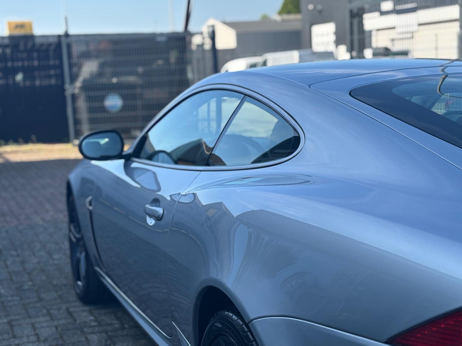 Jaguar XKR - Afbeelding 15
