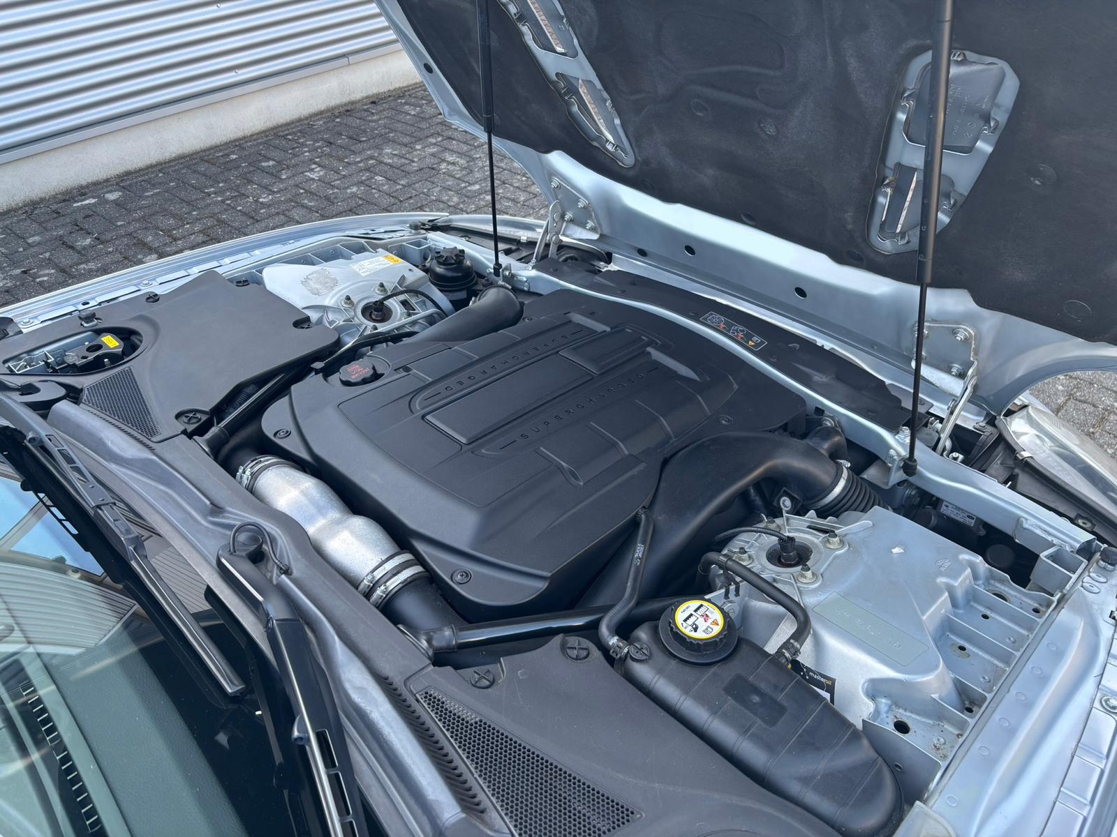 Jaguar XKR - Afbeelding 25
